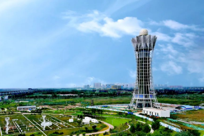 李沁妆造